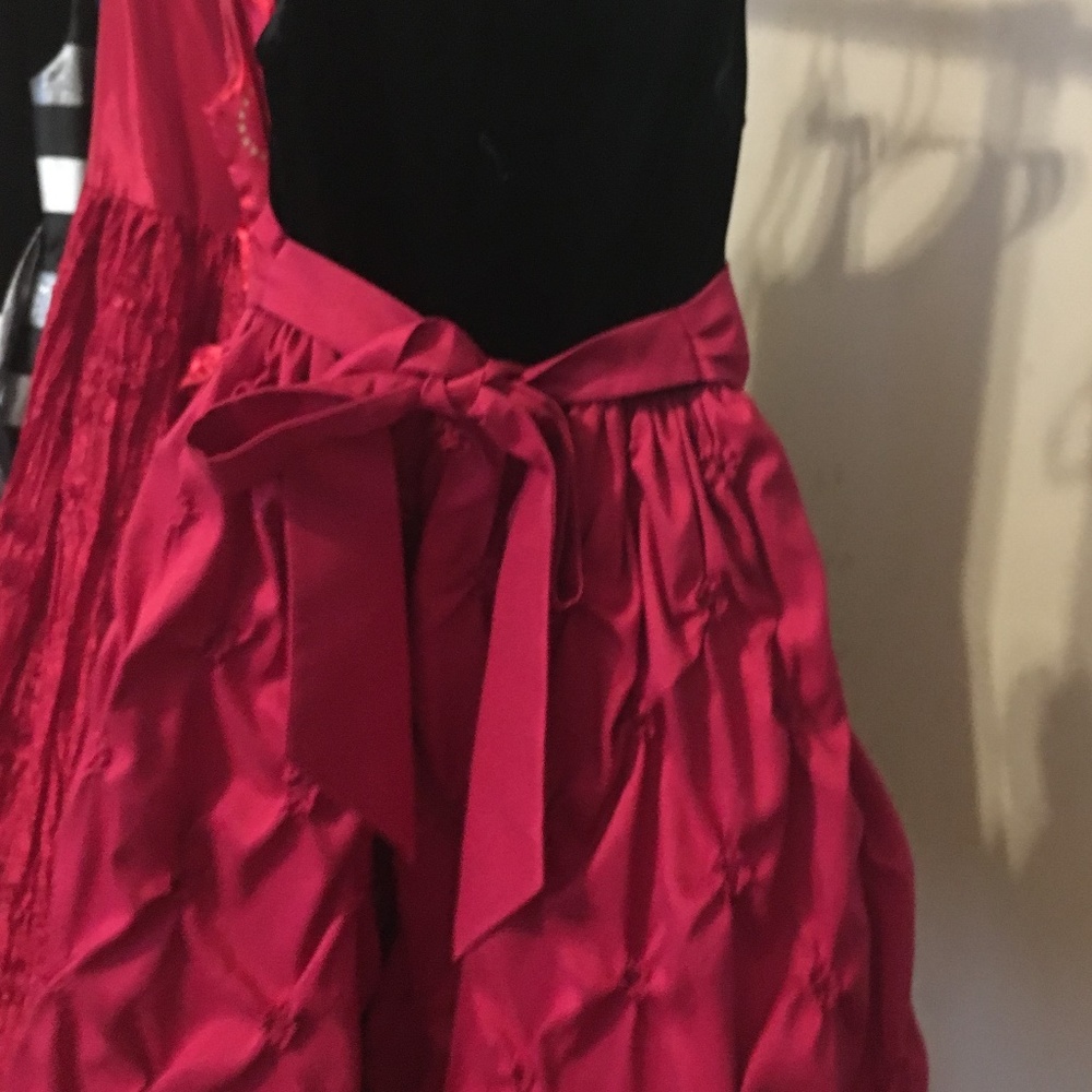 girl's dress